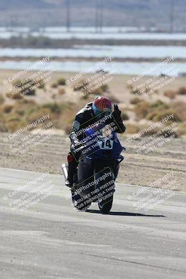 media/Nov-01-2025-CVMA (Sat) [[fc0f7531b8]]/Race 1-Formula Middleweight/